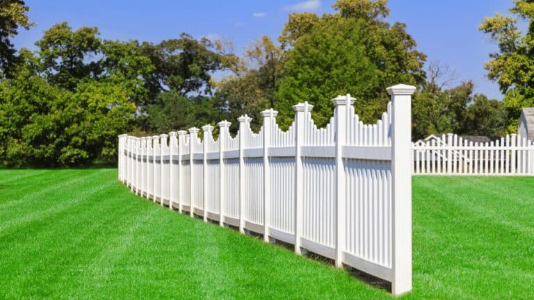 Vinyl Fence Contractors